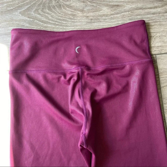 Zyia Lipgloss Metallic Plus Light n Tight Hi-Rise  Capri 20" - Picture 12 of 16